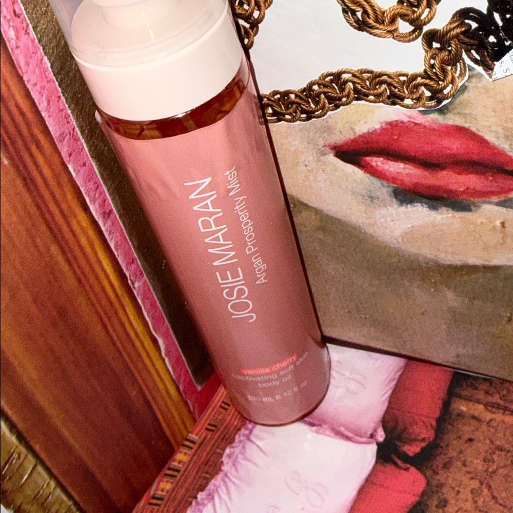 🍒🤍•🫦 Josie Maran x Vanilla Cherry x Body Oil Vibes 🫦•🍒♥️